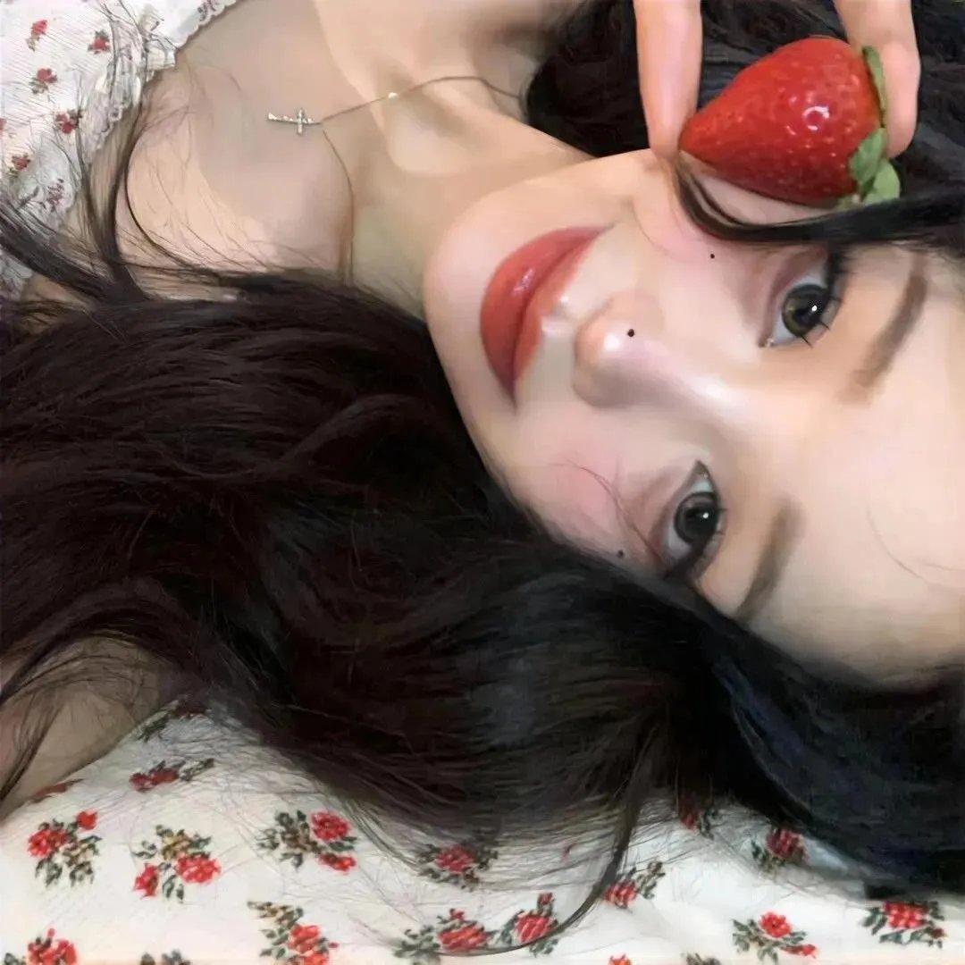 美人无泪